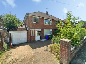 Front Of Property - click for photo gallery
